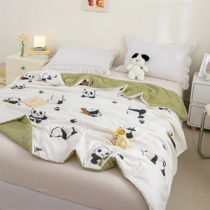 91家纺网 家纺一手货源 找家纺 芯元素 2024新款A类水洗棉凉豆豆夏被 熊猫仔仔