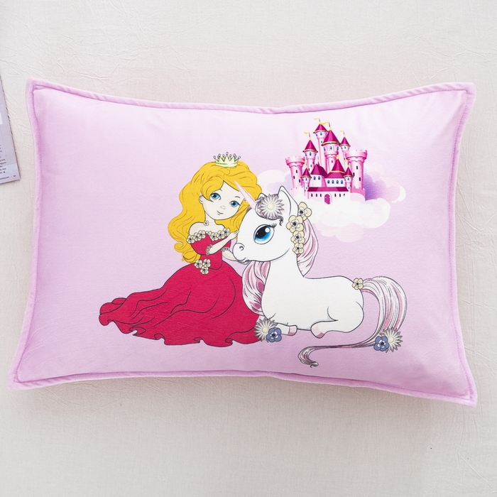 91家纺网 家纺一手货源 找家纺 大黄蜂家居家纺 2025新款水晶绒卡通图案枕套-平面款水晶绒枕套 城堡公主