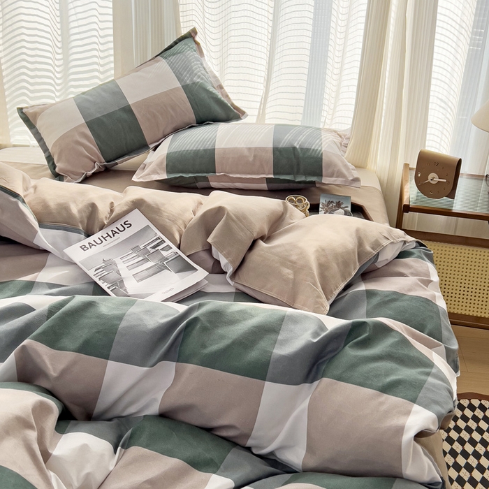 91家纺网 家纺一手货源 找家纺 赫然 130g生态长绒棉贡棉植物羊绒加厚斜纹磨毛四件套 绿大格