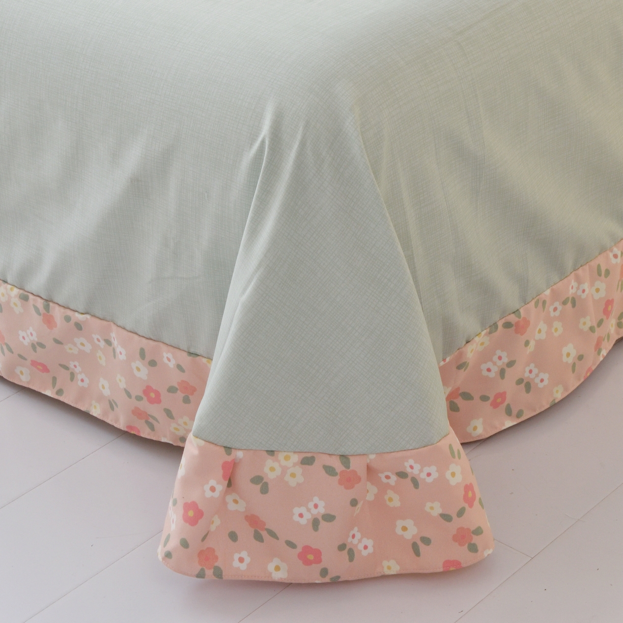 91家纺网 家纺一手货源 找家纺 宅家居 2024新韩版亲肤磨毛花边小号三件套 四件套床单大荷叶边 小清新-娅粉