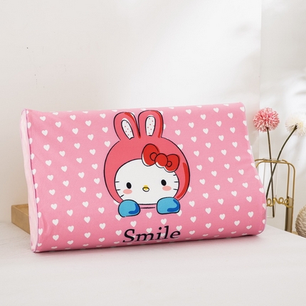 91家纺网 家纺一手货源 找家纺 大黄蜂家居家纺 2025新款水晶绒卡通图案枕套乳胶款水晶绒枕套 微笑猫咪