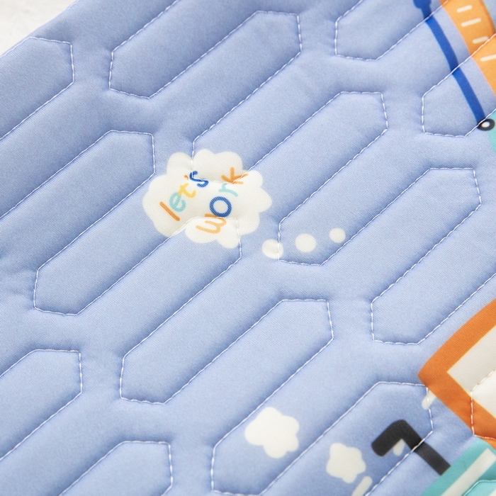 91家纺网 家纺一手货源 找家纺 大黄蜂家居家纺 2025新款凉感丝卡通乳胶枕套 挖掘机