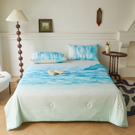 91家纺网 家纺一手货源 找家纺 小禹仔 2025新款针织凉感丝印花夏被夏凉被被芯 碧海蓝天