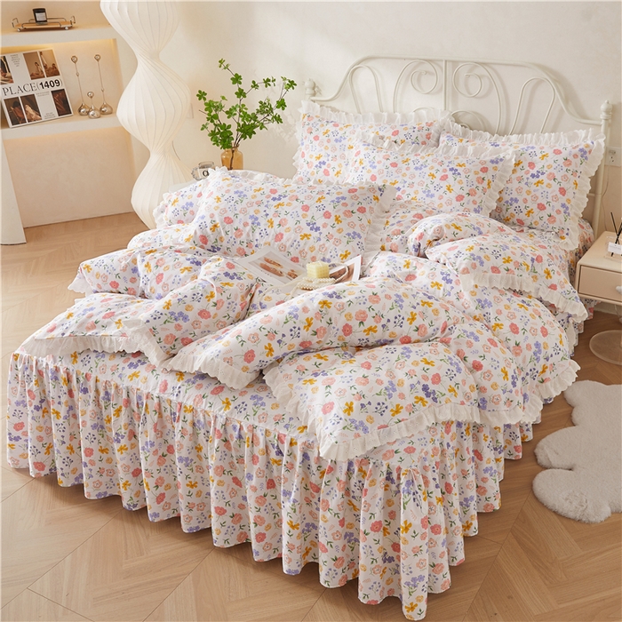 91家纺网 家纺一手货源 找家纺 十个点2024新款初遇系列 全棉床裙小清新四件套 初遇