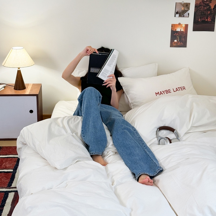 91家纺网 家纺一手货源 找家纺 艾沁家纺 2024新款ins全棉水洗棉数码印花四件套 美梦·Red