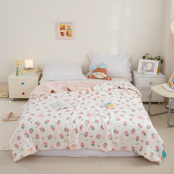 91家纺网 家纺一手货源 找家纺 芯元素 2024新款A类水洗棉凉豆豆夏被 郁金香兔