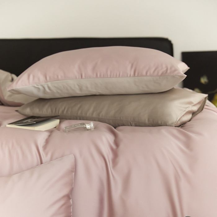 91家纺网 家纺一手货源 找家纺 沐晴家纺 2025新款60兰精天丝简约轻奢纯色四件套 满天星紫-曙光银