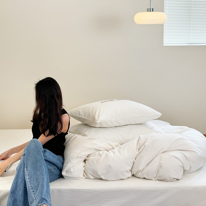 91家纺网 家纺一手货源 找家纺 艾沁家纺 2024新款ins全棉水洗棉数码印花四件套 美梦·Red