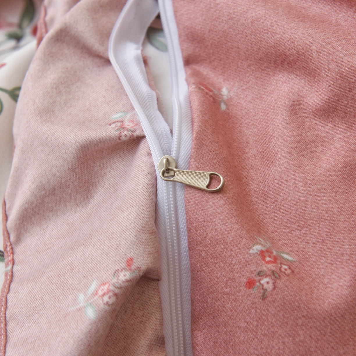 91家纺网 家纺一手货源 找家纺 （总）宅家居 2024新韩版亲肤磨毛花边小号三件套 四件套床单大荷叶边