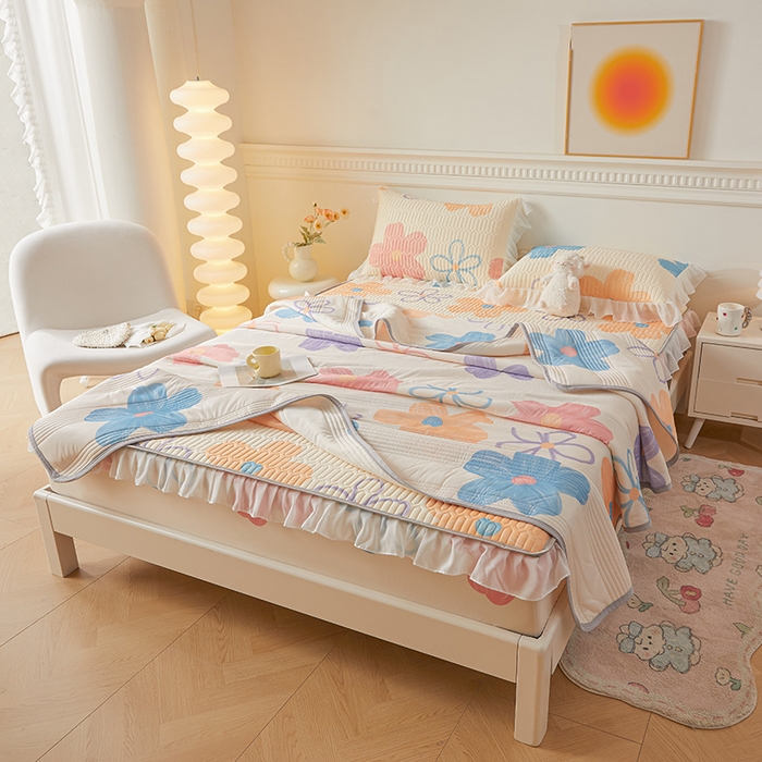 91家纺网 家纺一手货源 找家纺 伊人坊 2024新款A类凉感丝花边款乳胶床笠三四件套 花边 缤纷花季