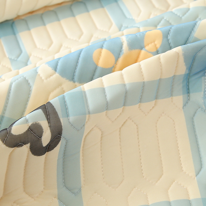 91家纺网 家纺一手货源 找家纺 伊人坊 2024新款A类凉感丝0.4乳胶床笠凉席夏被套件 花花格调