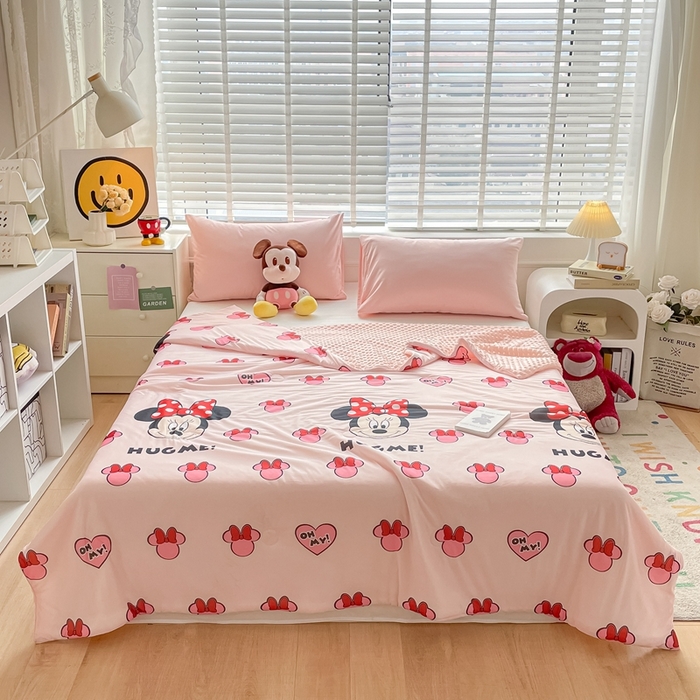 91家纺网 家纺一手货源 找家纺 大彩家居 2024新款凉感丝豆豆夏被 爱心米妮