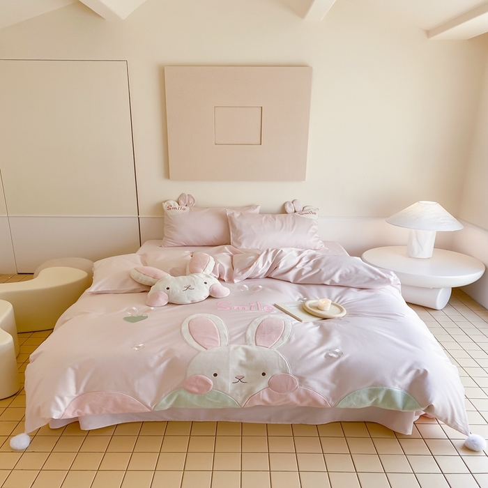 91家纺网 家纺一手货源 找家纺 （总）星野 2024新款棉精致刺绣贴布绣四件套-呆萌兔