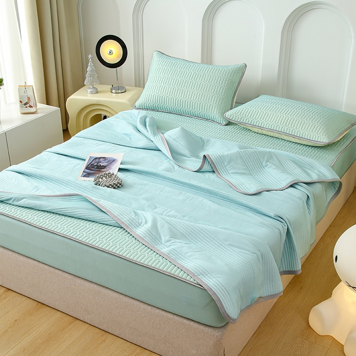 91家纺网 家纺一手货源 找家纺 伊人坊 2024新款A类凉感丝0.4乳胶床笠凉席夏被套件 薄荷绿