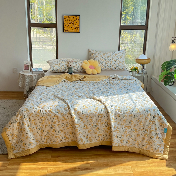 91家纺网 家纺一手货源 找家纺 瑜珠 2025新款双面全棉印花夏被夏凉被空调被子 春风拂面-黄