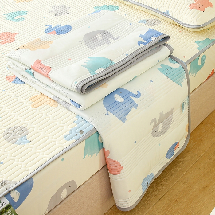 91家纺网 家纺一手货源 找家纺 伊人坊 2024新款A类凉感丝0.4乳胶床笠凉席夏被套件 动物园