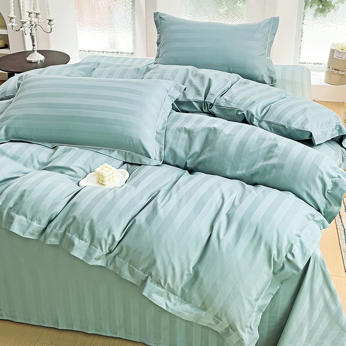 91家纺网 家纺一手货源 找家纺 品乐家纺 2024新款60支长绒棉条纹宽边四件套 宽边条纹青