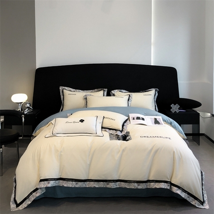 91家纺网 家纺一手货源 找家纺 眷恋家纺 2024新款全棉数码拼接刺绣四件套 奶昔白+海清