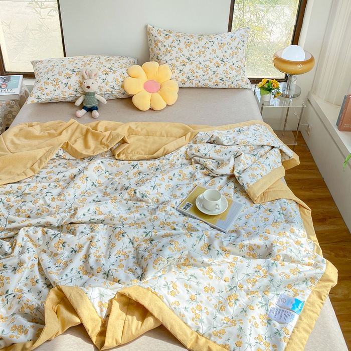 91家纺网 家纺一手货源 找家纺 瑜珠 2025新款双面全棉印花夏被夏凉被空调被子 春风拂面-黄