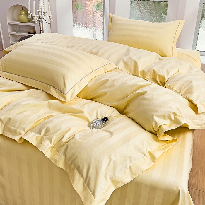 91家纺网 家纺一手货源 找家纺 品乐家纺 2024新款60支长绒棉条纹宽边四件套 宽边条纹黄