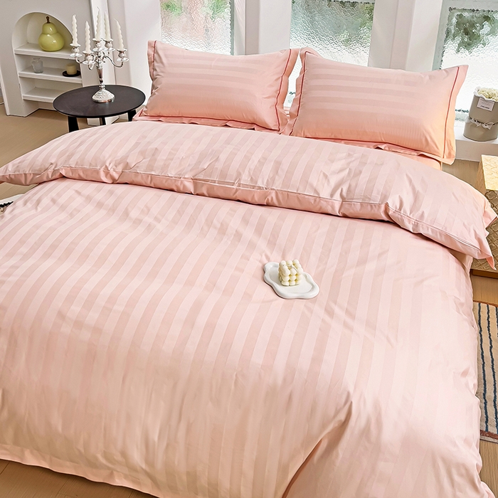 91家纺网 家纺一手货源 找家纺 品乐家纺 2024新款60支长绒棉条纹宽边四件套 宽边条纹玉