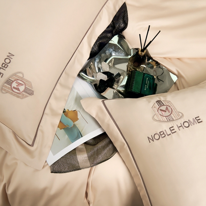 91家纺网 家纺一手货源 找家纺 U品汇（全棉磨毛源头厂家） 2024春夏新品60s支贡缎长绒棉刺绣花四件套纯棉全棉100%纯色简约轻奢 伯爵 -浅香槟