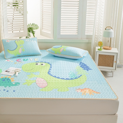 91家纺网 家纺一手货源 找家纺 美丽折家纺 2025新款凉感丝乳胶凉席款 酷玩龙