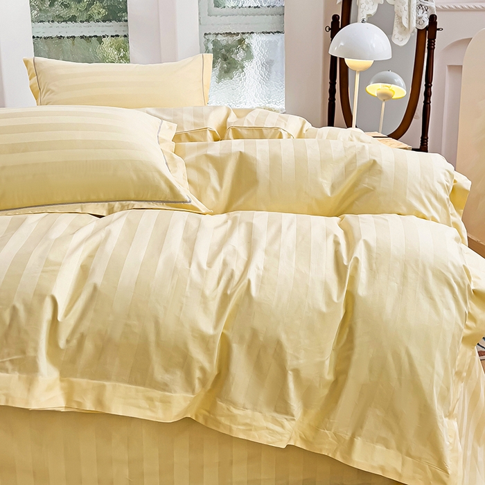 91家纺网 家纺一手货源 找家纺 品乐家纺 2024新款60支长绒棉条纹宽边四件套 宽边条纹黄