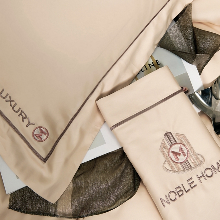 91家纺网 家纺一手货源 找家纺 U品汇（全棉磨毛源头厂家） 2024春夏新品60s支贡缎长绒棉刺绣花四件套纯棉全棉100%纯色简约轻奢 伯爵 -浅香槟