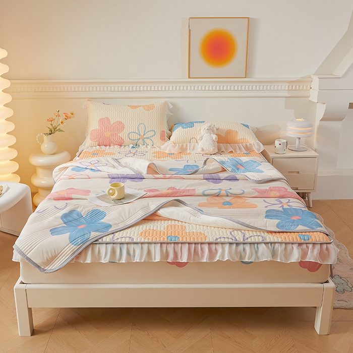 91家纺网 家纺一手货源 找家纺 伊人坊 2024新款A类凉感丝花边款乳胶床笠三四件套 花边 缤纷花季