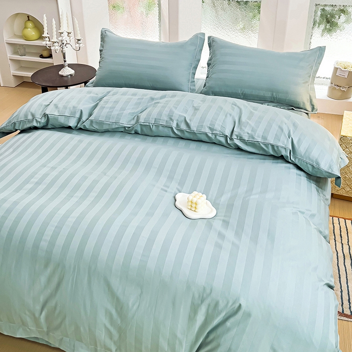 91家纺网 家纺一手货源 找家纺 品乐家纺 2024新款60支长绒棉条纹宽边四件套 宽边条纹青