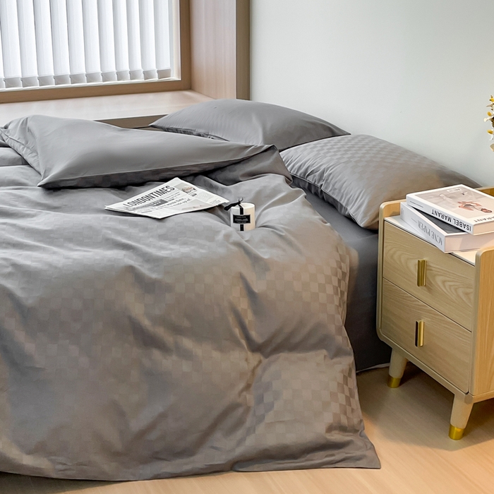 91家纺网 家纺一手货源 找家纺 （总）蓝邻家纺 2024新款全棉60s贡缎提花轻奢四件套系列