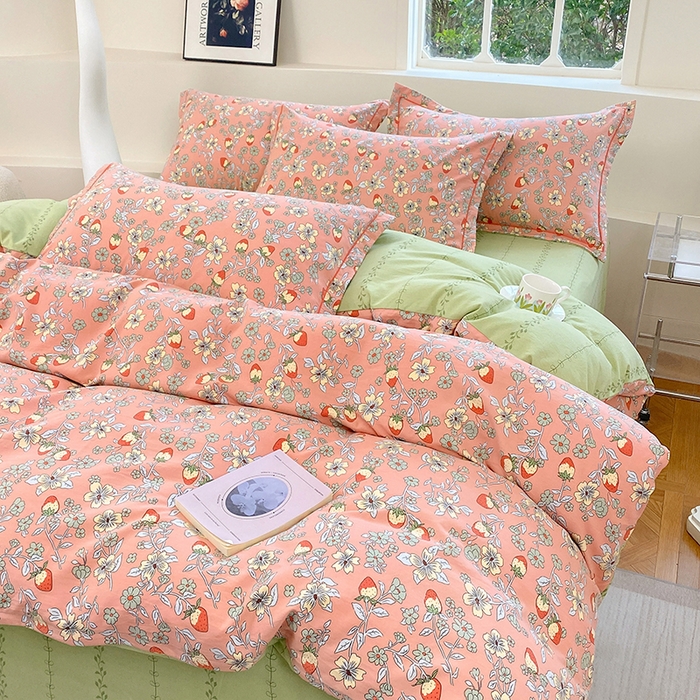 91家纺网 家纺一手货源 找家纺 家贝爱 2024春日新款A类精选高支高密水洗云锦棉四件套 奶油草莓