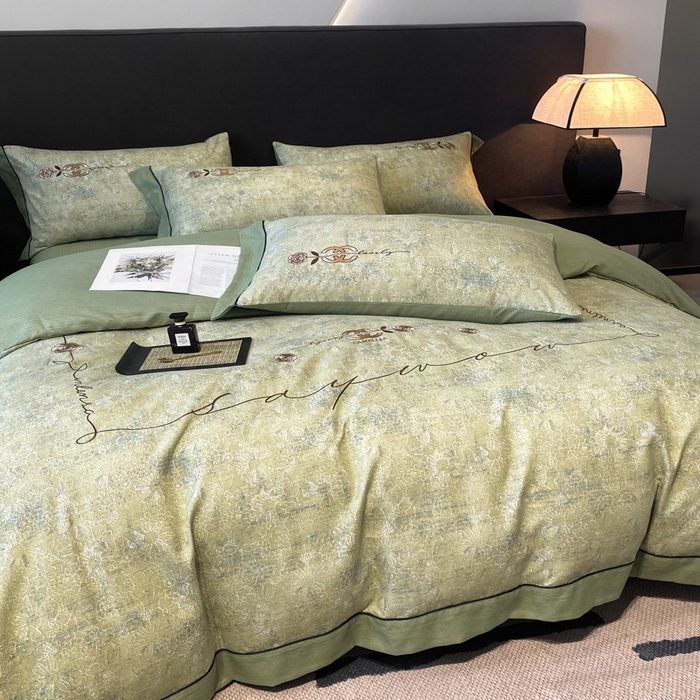 91家纺网 家纺一手货源 找家纺 宅家居2024新款轻奢复古风阳绒磨毛雅棉刺绣系列四件套  绿