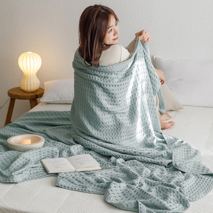 91家纺网 家纺一手货源 找家纺 （总）朴尔家纺-毛巾被 2024新款柔软风纯色华夫格全棉纱布毛巾被系列