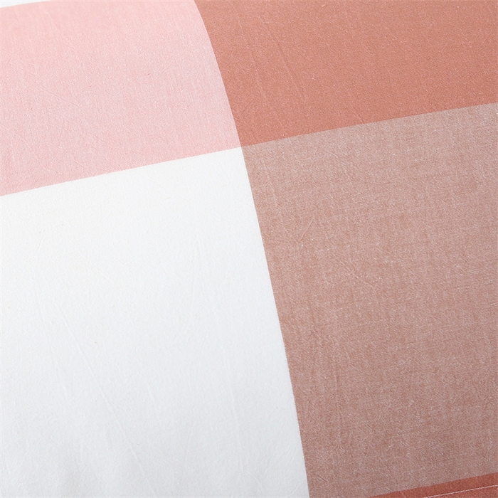 91家纺网 家纺一手货源 找家纺 凌云家纺 2025新款A类全棉水洗棉单枕套反面开口信封式枕套 心动-粉