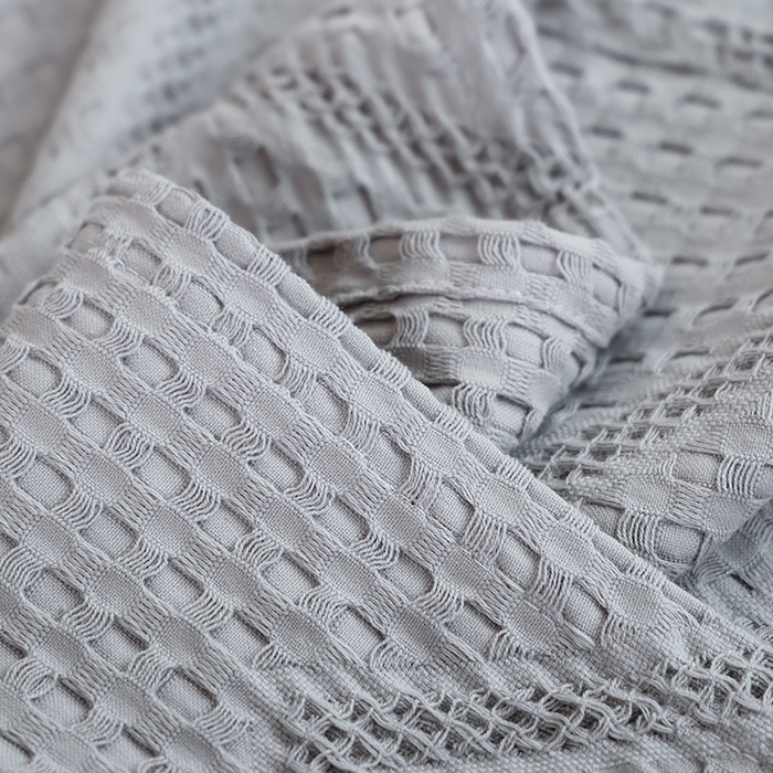 91家纺网 家纺一手货源 找家纺 朴尔家纺-毛巾被 2024新款全棉摩拉山峦风立体透气蜂窝华夫格纱布毛巾被 波浪华夫格-灰