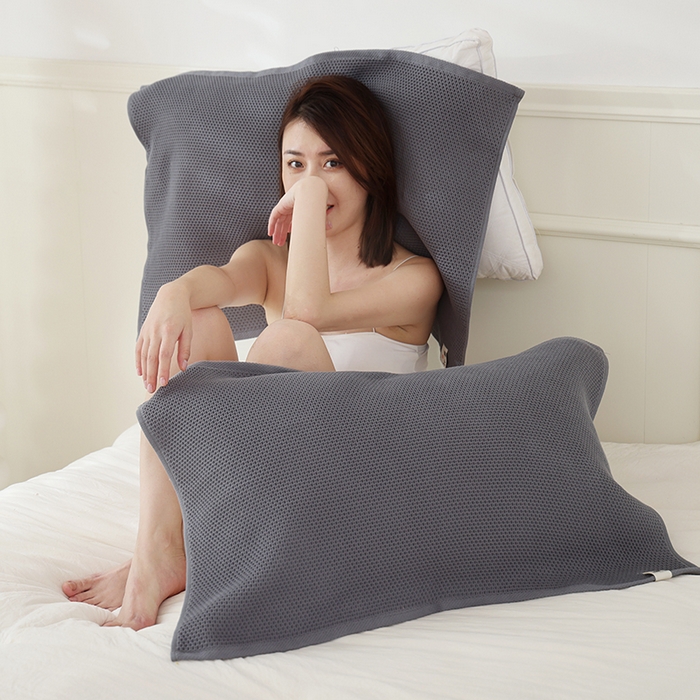 91家纺网 家纺一手货源 找家纺 朴尔家纺-毛巾被 2024新款北欧风素色布标全棉蜂窝华夫格透气枕巾 北欧风-深灰52*78cm