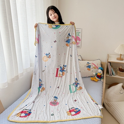 91家纺网 家纺一手货源 找家纺 （总）大彩 2024新款A类凉感丝迪士尼小凉皮豆豆盖毯