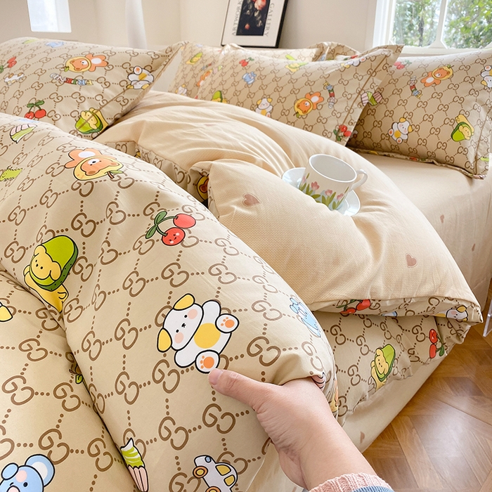 91家纺网 家纺一手货源 找家纺 家贝爱 2024春日新款A类精选高支高密水洗云锦棉四件套 宝莉熊