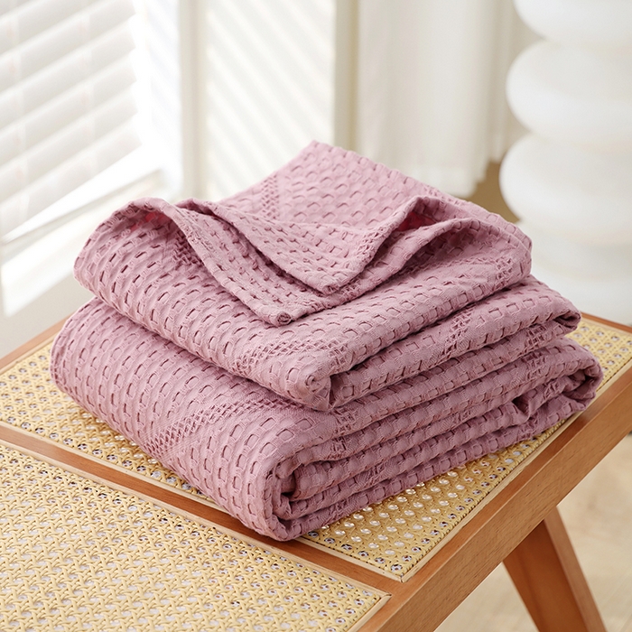 91家纺网 家纺一手货源 找家纺 （总）朴尔家纺-毛巾被 2024新款全棉摩拉山峦风立体透气蜂窝华夫格纱布毛巾被