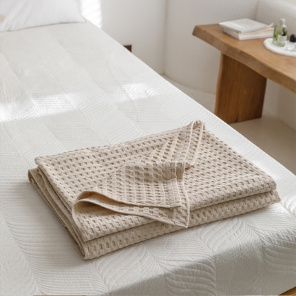 91家纺网 家纺一手货源 找家纺 （总）朴尔家纺-毛巾被 2024新款柔软风纯色华夫格全棉纱布毛巾被系列