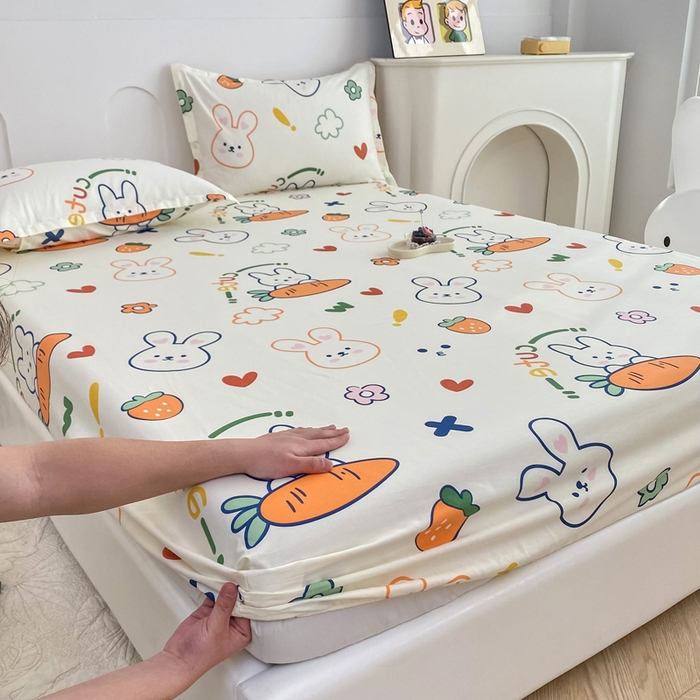 91家纺网 家纺一手货源 找家纺 帛织澜家纺 2025新款喷气12868系列纯棉印花单床笠 萝卜兔