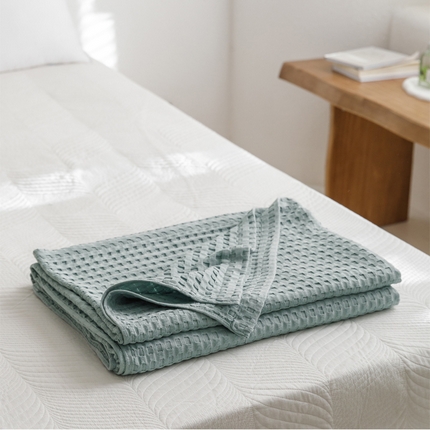 91家纺网 家纺一手货源 找家纺 （总）朴尔家纺-毛巾被 2024新款柔软风纯色华夫格全棉纱布毛巾被系列