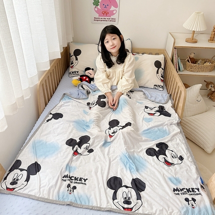 91家纺网 家纺一手货源 找家纺 （总）大彩 2024新款A类凉感丝迪士尼小凉皮豆豆盖毯