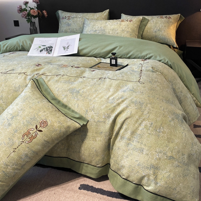 91家纺网 家纺一手货源 找家纺 宅家居2024新款轻奢复古风阳绒磨毛雅棉刺绣系列四件套  绿