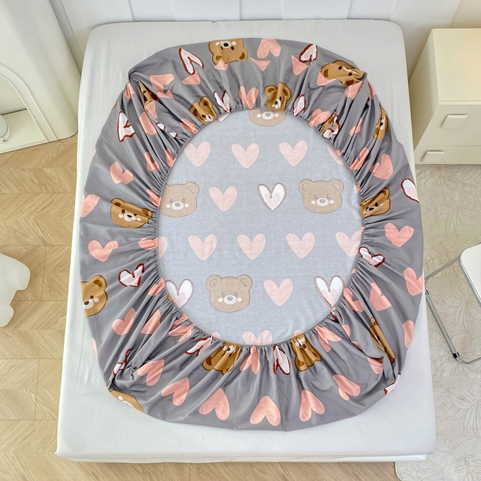 91家纺网 家纺一手货源 找家纺 帛织澜家纺 2025新款喷气12868系列纯棉印花单床笠 多米熊