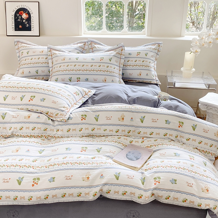 91家纺网 家纺一手货源 找家纺 家贝爱 2024春日新款A类精选高支高密水洗云锦棉四件套 草莓小兔