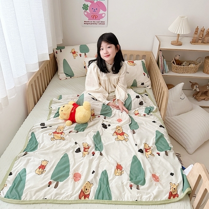 91家纺网 家纺一手货源 找家纺 （总）大彩 2024新款A类凉感丝迪士尼小凉皮豆豆盖毯