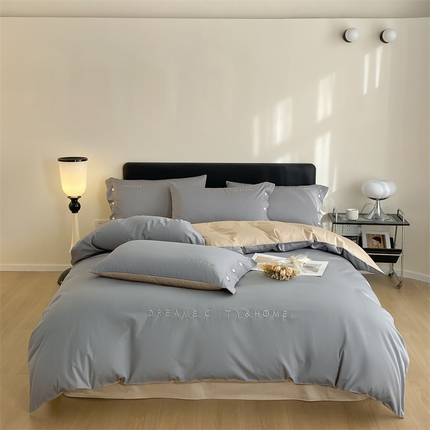 91家纺网 家纺一手货源 找家纺 慕色家纺 2024新款全棉刺绣拼色系列四件套 拼色-时尚灰+奶茶